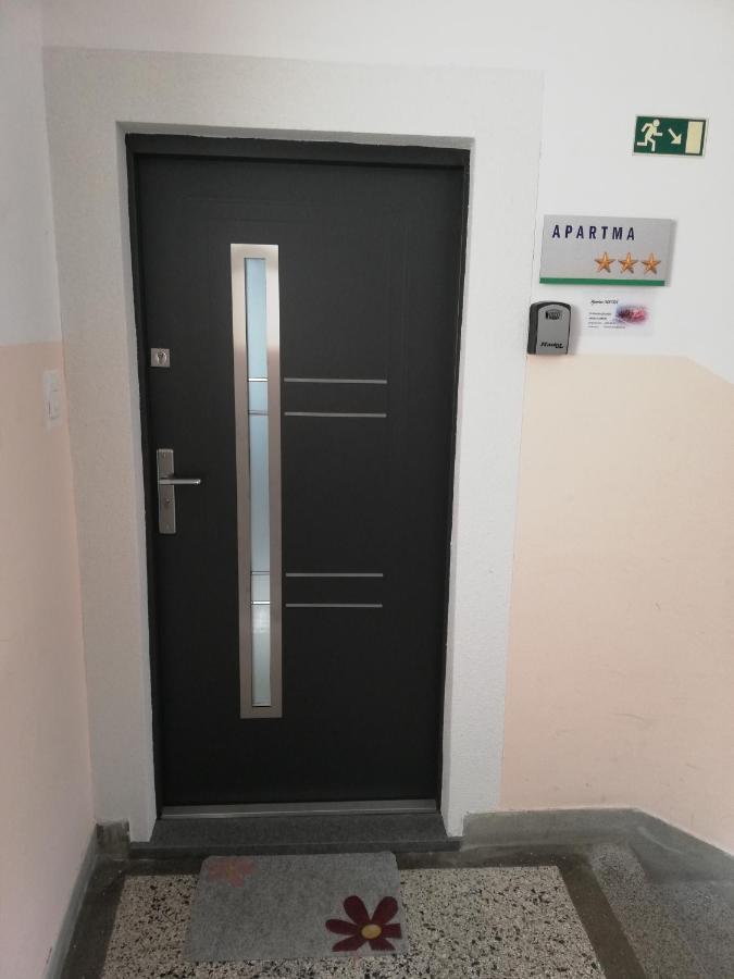 Apartment Matea Кобарид Экстерьер фото